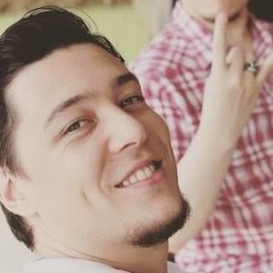 Meet your Posher, Bernardo